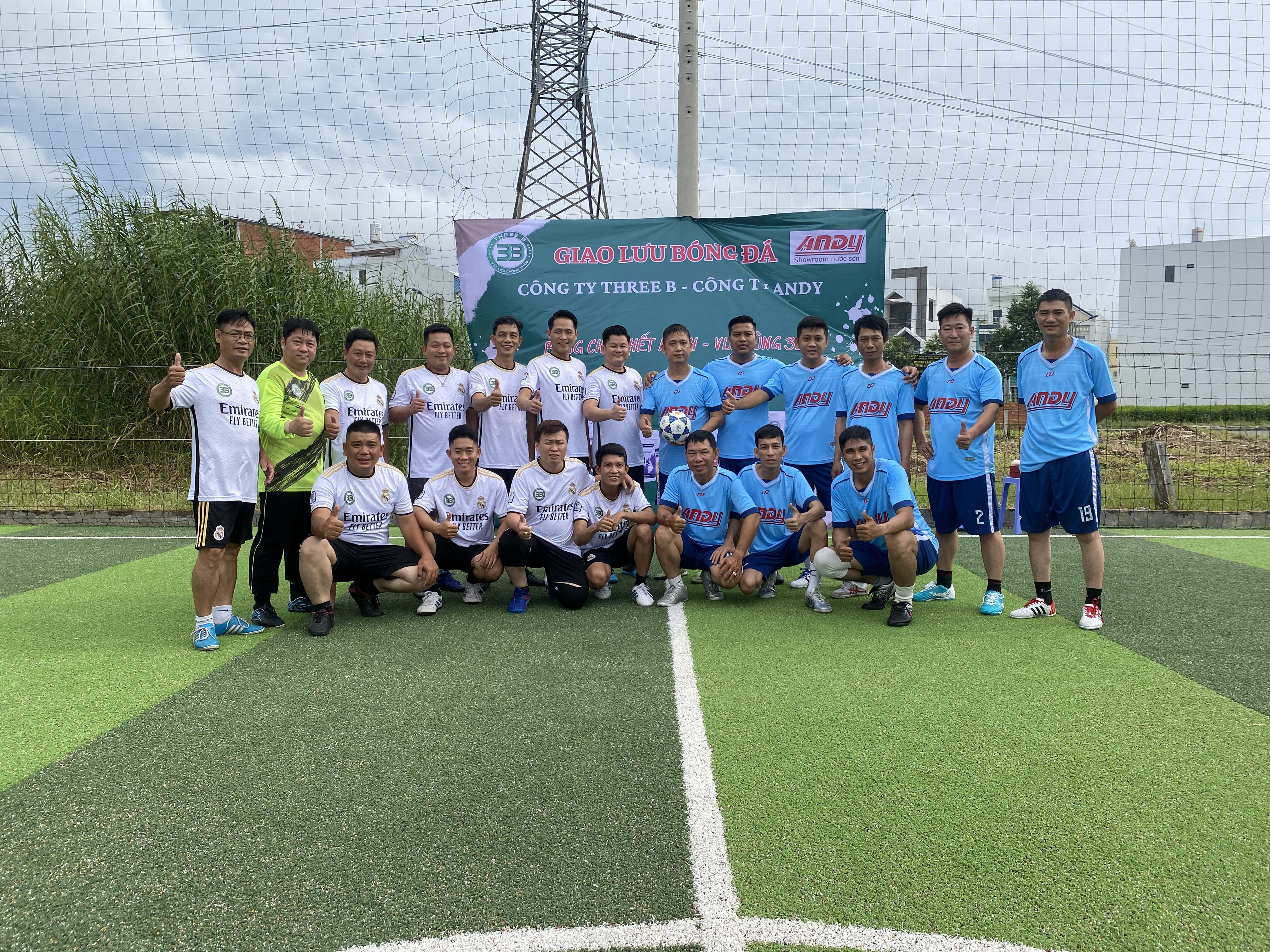 giao lưu đá bóng công ty three b